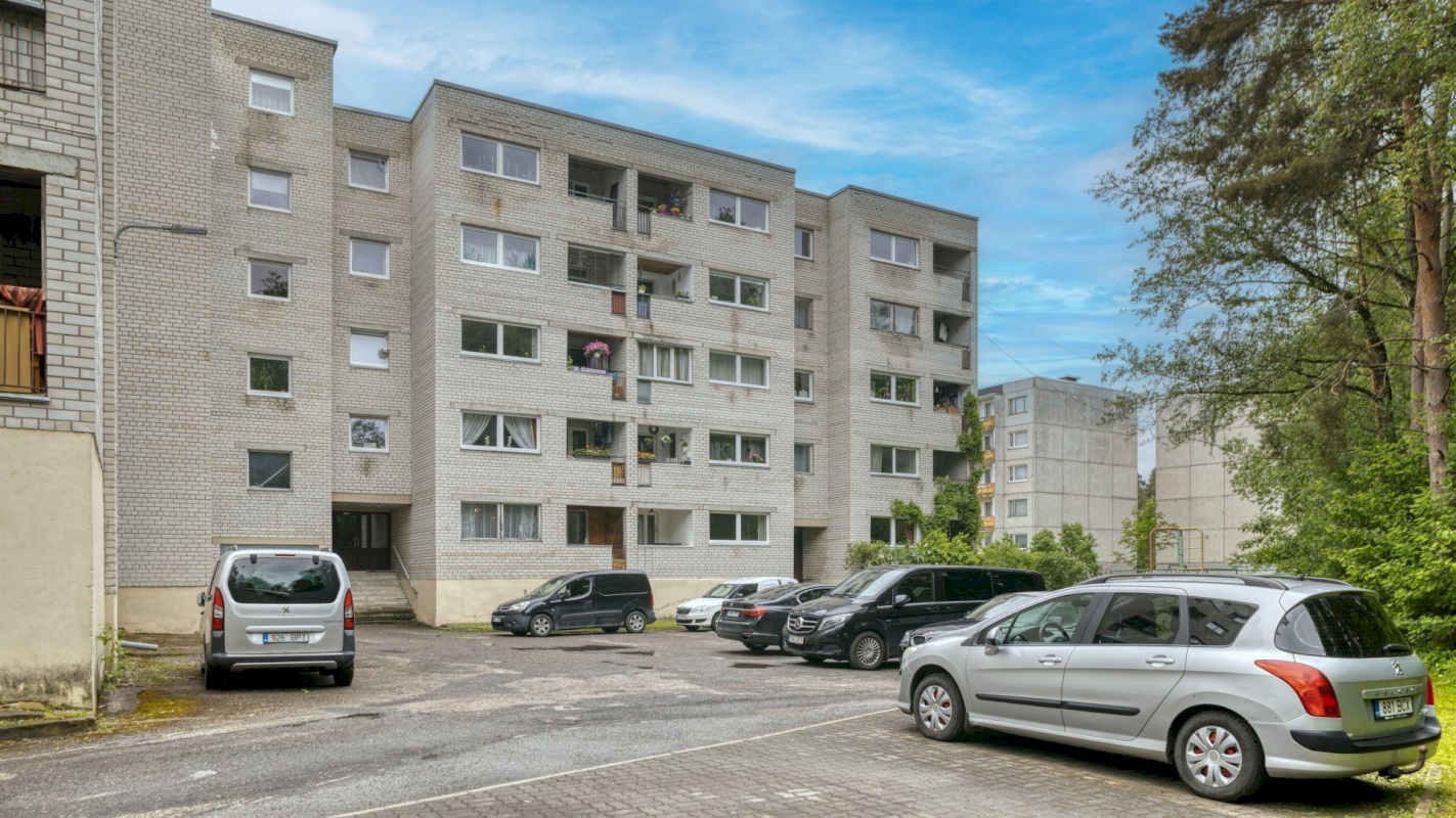 Haapsalu linn, Haapsalu linn, Kastani 12