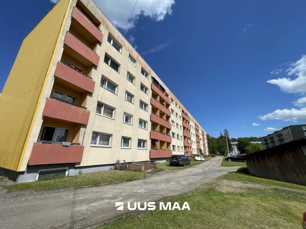 Kehtna vald, Järvakandi alev, Staadioni 6