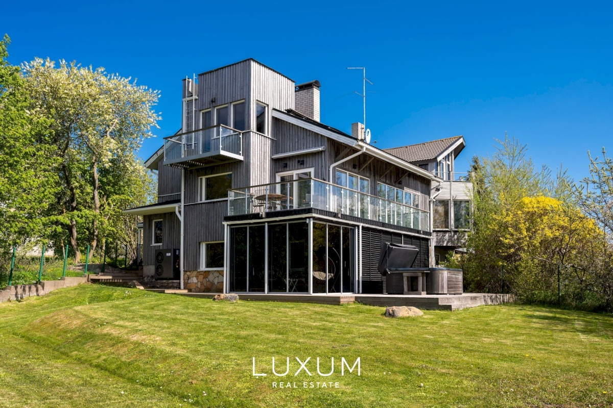 Viimsi vald, Miiduranna küla, Madise tee 8