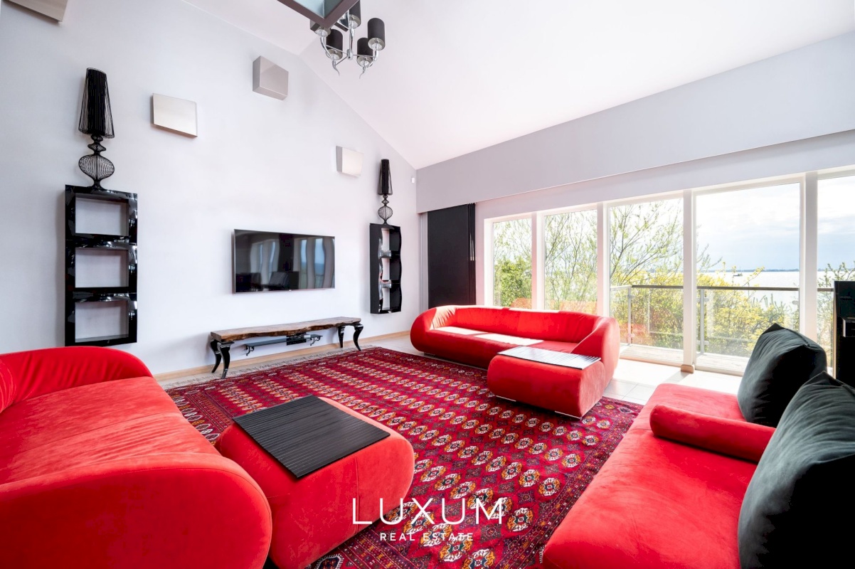 Viimsi vald, Miiduranna küla, Madise tee 8