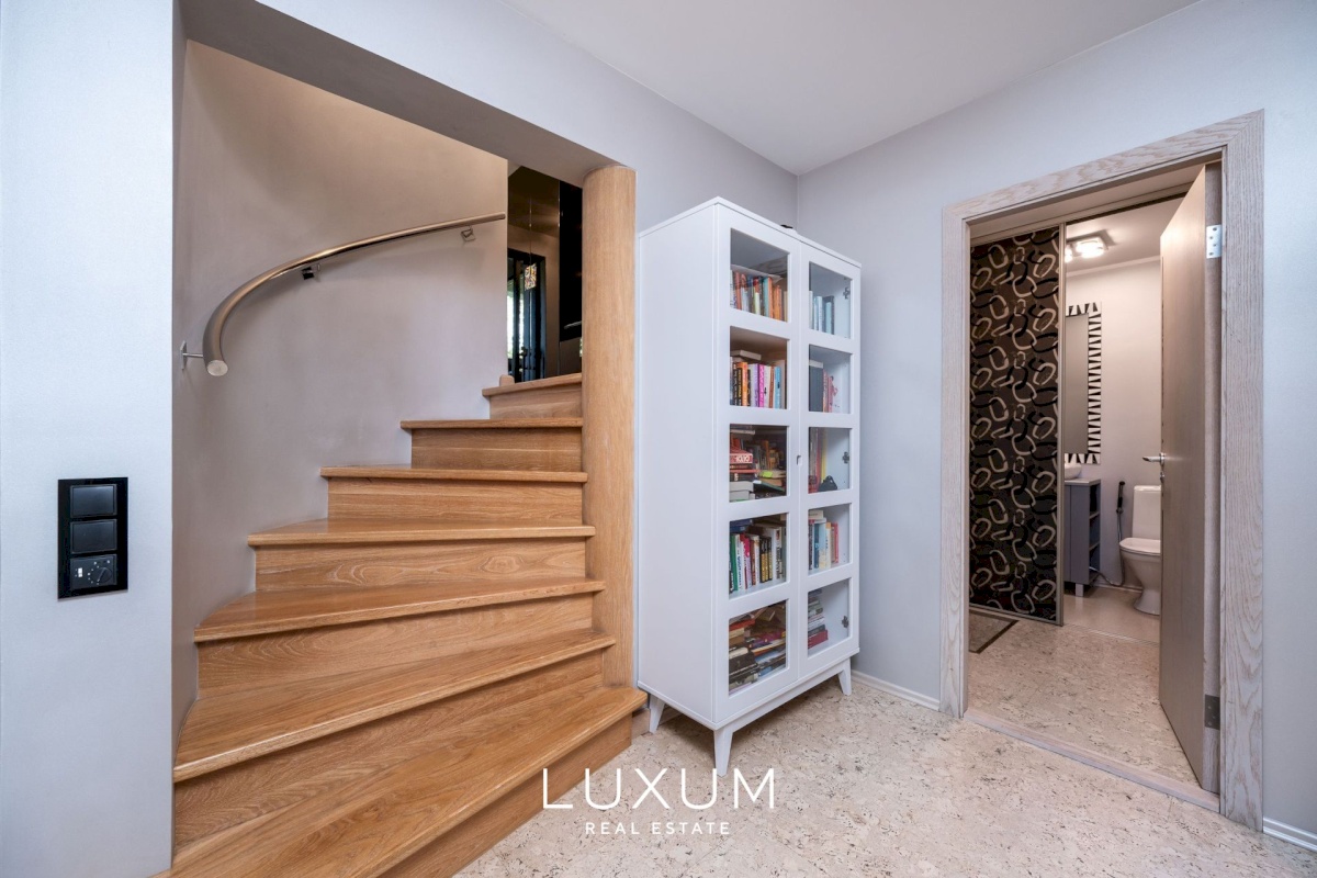 Viimsi vald, Miiduranna küla, Madise tee 8