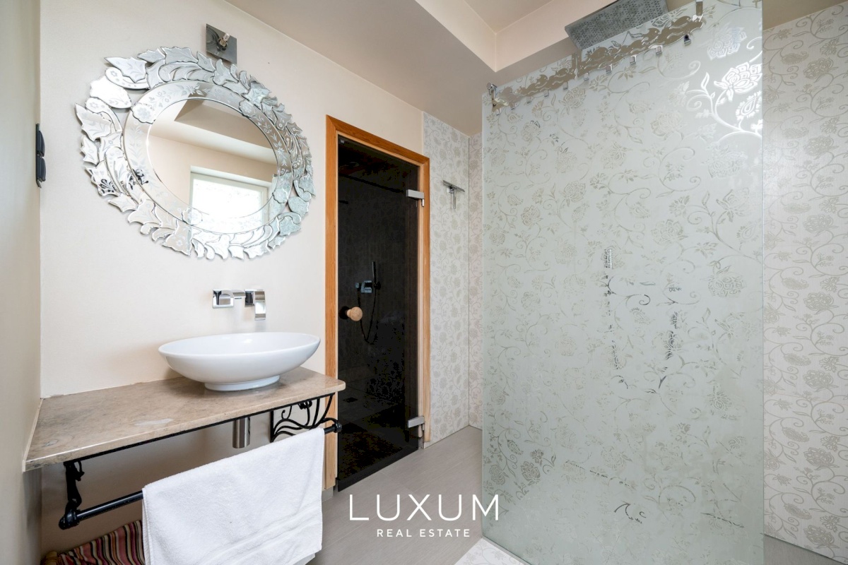 Viimsi vald, Miiduranna küla, Madise tee 8