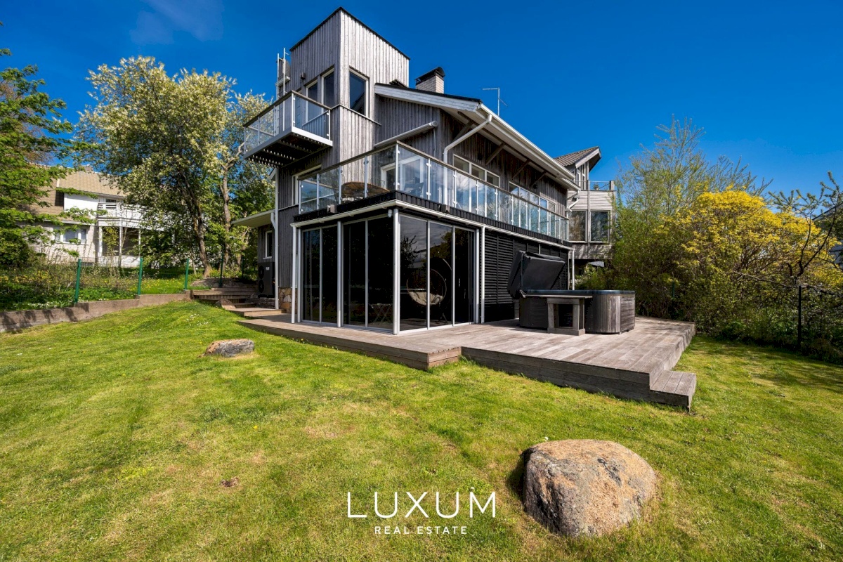 Viimsi vald, Miiduranna küla, Madise tee 8