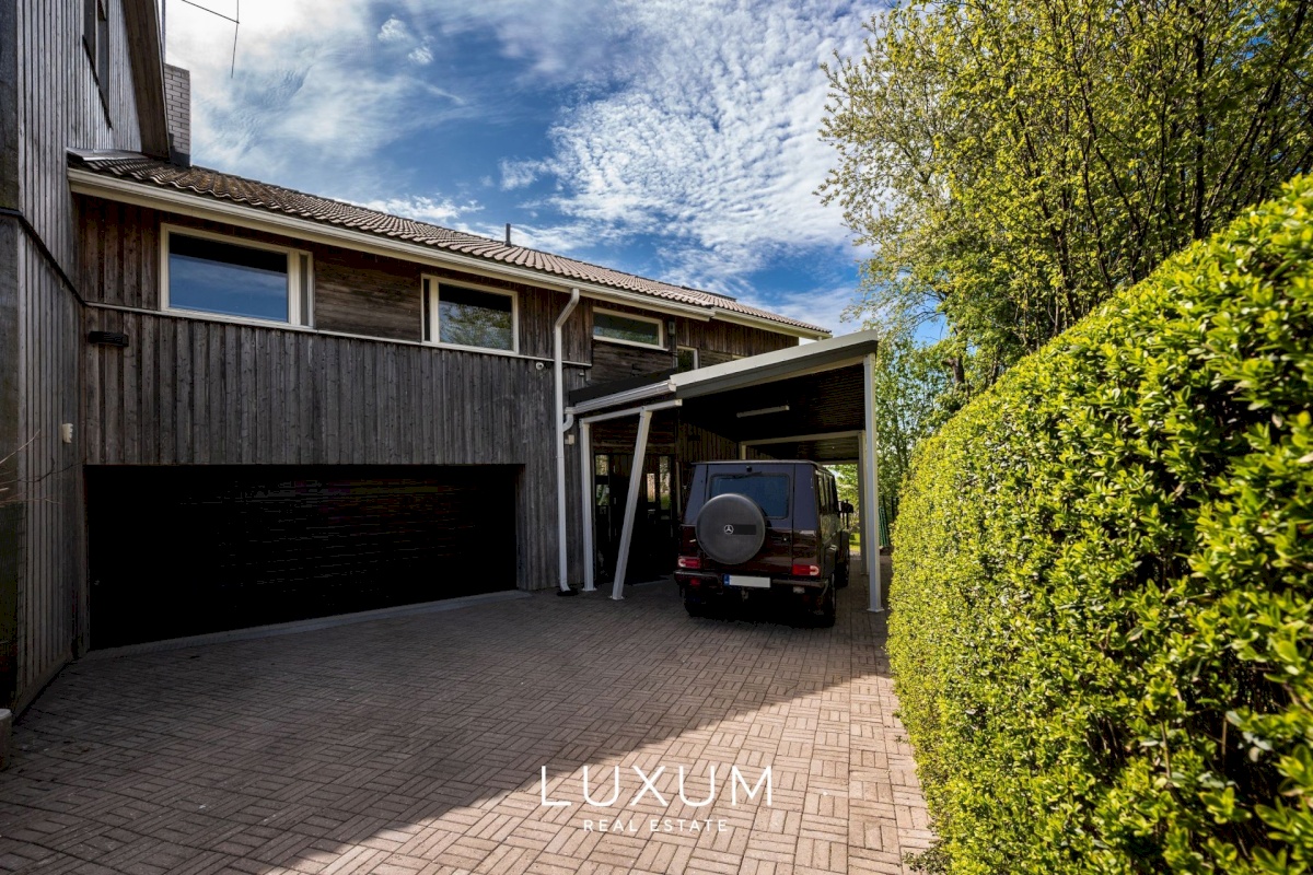 Viimsi vald, Miiduranna küla, Madise tee 8