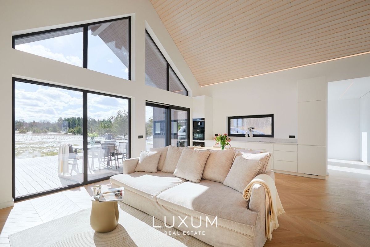 Lääne-Harju vald, Madise küla, Põldmarja