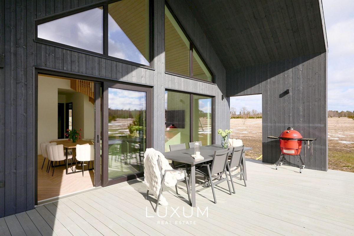 Lääne-Harju vald, Madise küla, Põldmarja