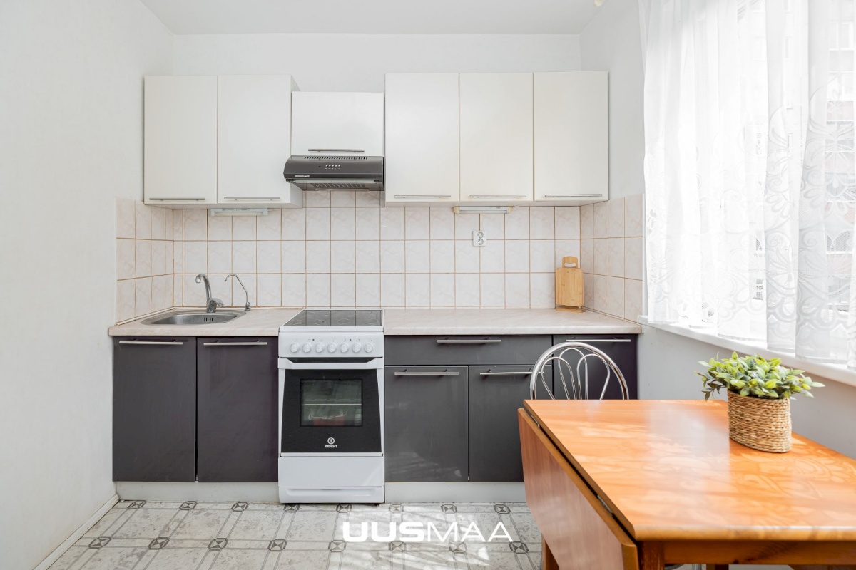 Tallinn, Lasnamäe linnaosa, Võru tn 8
