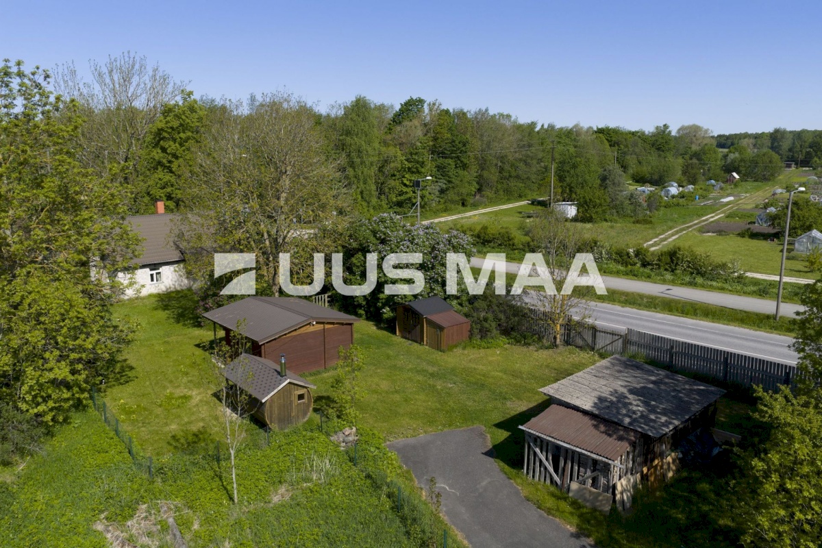 Lääne-Nigula vald, Pälli küla, Haapsalu mnt 1