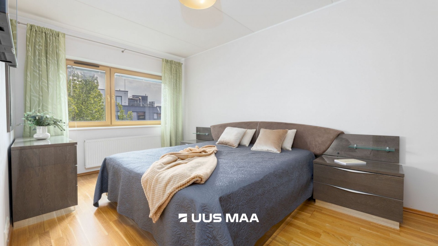 Tallinn, Kesklinna linnaosa, Pärnu mnt 129c/1