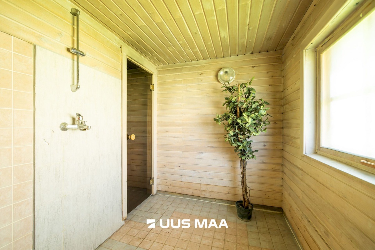 Saaremaa vald, Asuküla, Ruusi talu