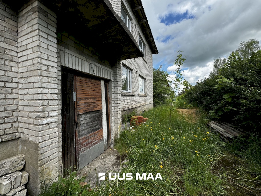Tapa vald, Tamsalu linn, Kesk tn 15