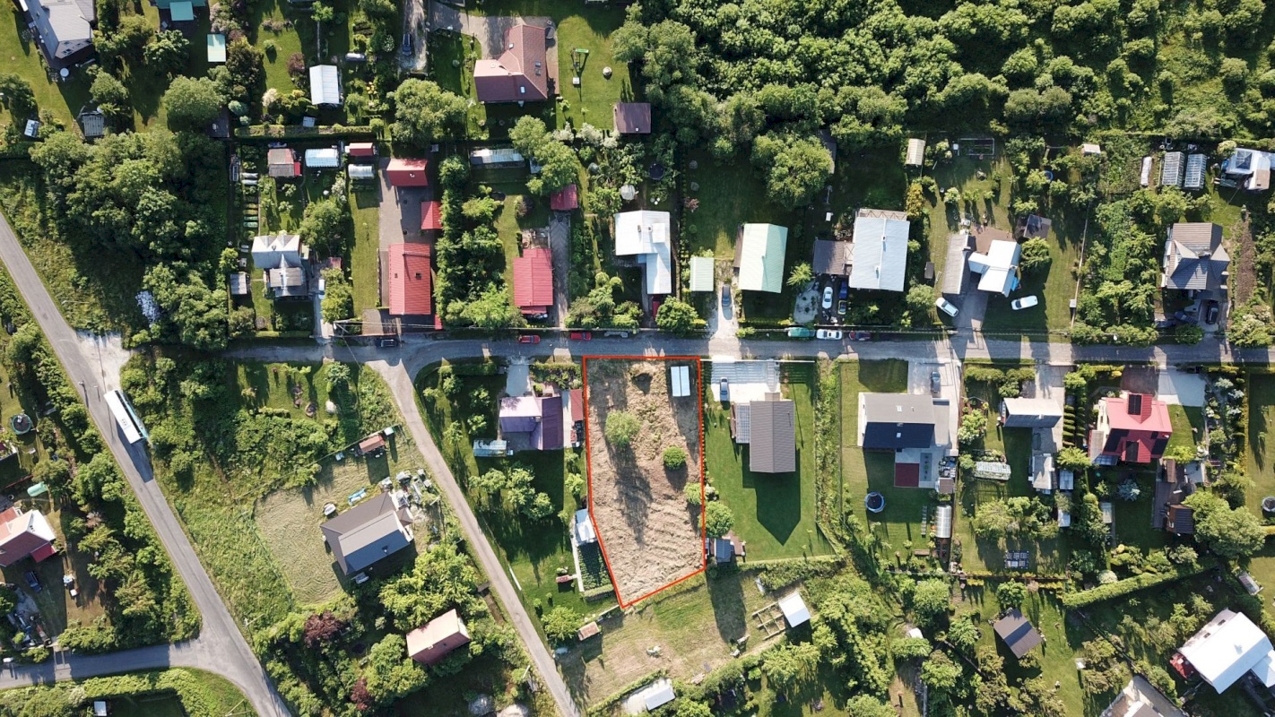 Harku vald, Viti küla, Akaatsia tee 15