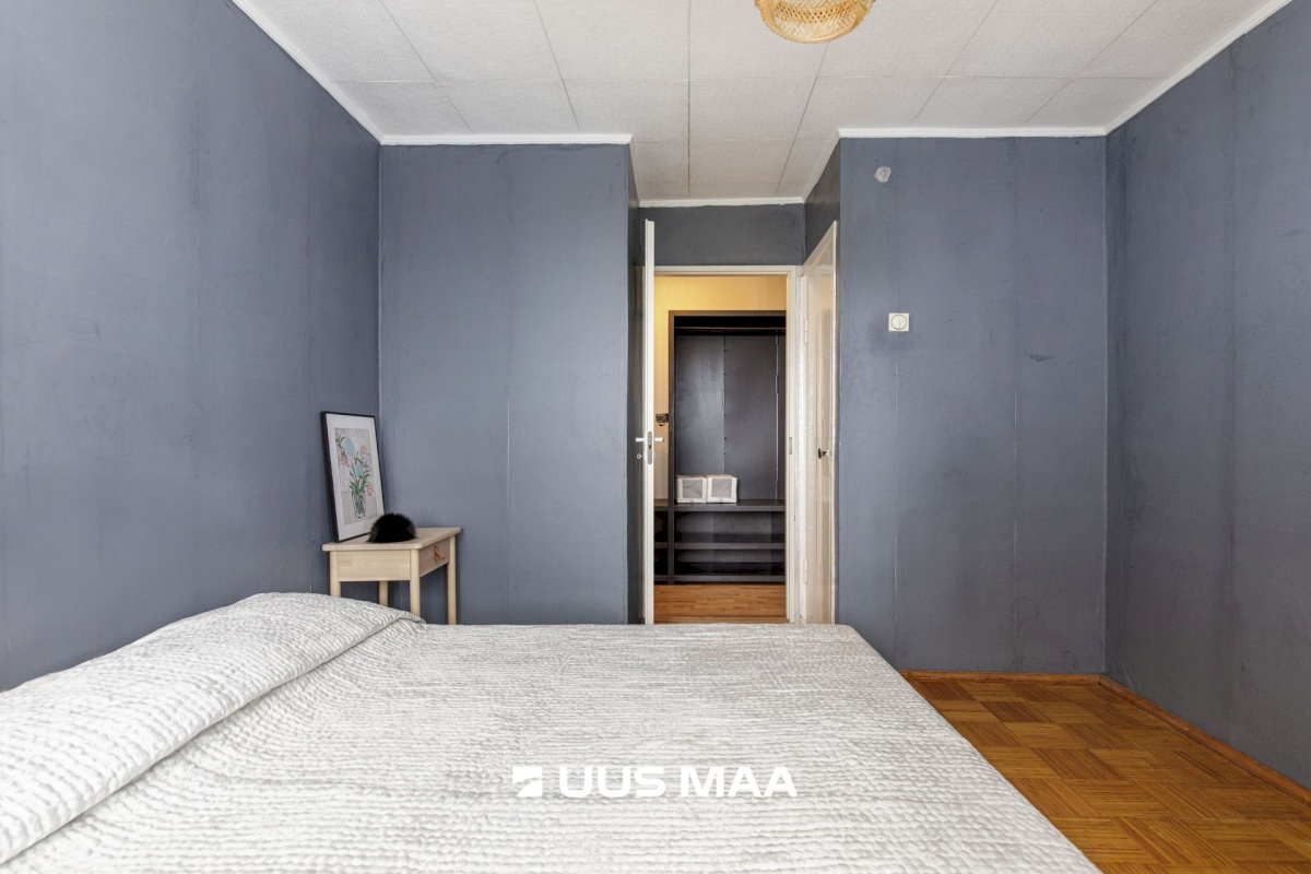 Tallinn, Lasnamäe linnaosa, Sikupilli, Lasnamäe tn 18