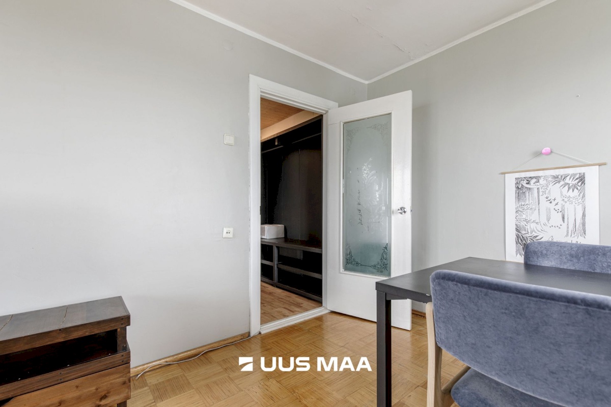Tallinn, Lasnamäe linnaosa, Sikupilli, Lasnamäe tn 18