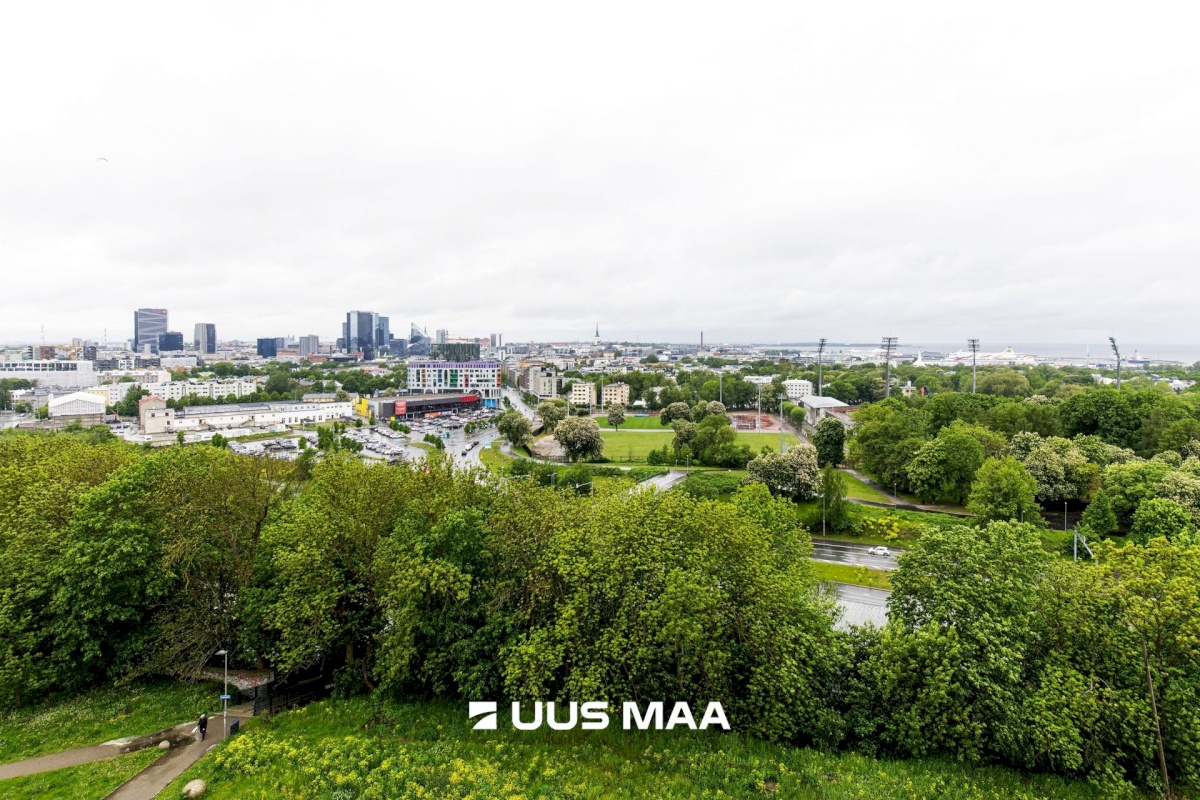 Tallinn, Lasnamäe linnaosa, Sikupilli, Lasnamäe tn 18