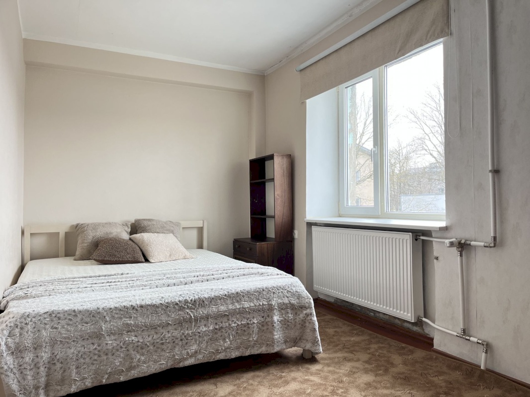 Tallinn, Lasnamäe linnaosa, Majaka põik 8