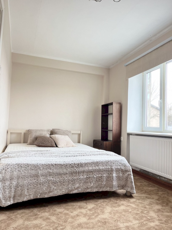 Tallinn, Lasnamäe linnaosa, Majaka põik 8