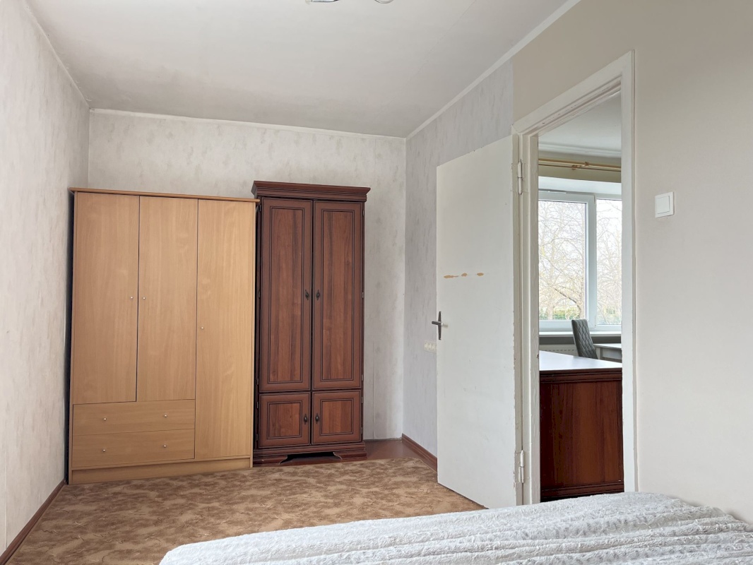 Tallinn, Lasnamäe linnaosa, Majaka põik 8