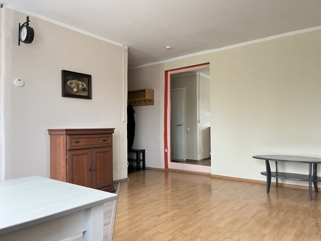 Tallinn, Lasnamäe linnaosa, Majaka põik 8