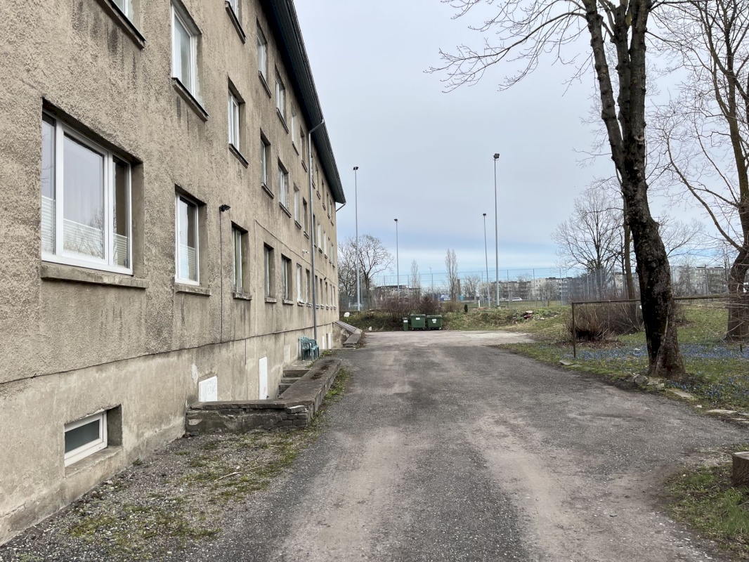 Tallinn, Lasnamäe linnaosa, Majaka põik 8