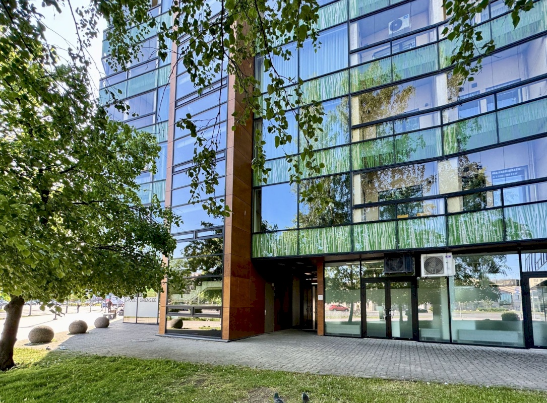 Tallinn, Kesklinna linnaosa, Sadama, Lootsi 3a