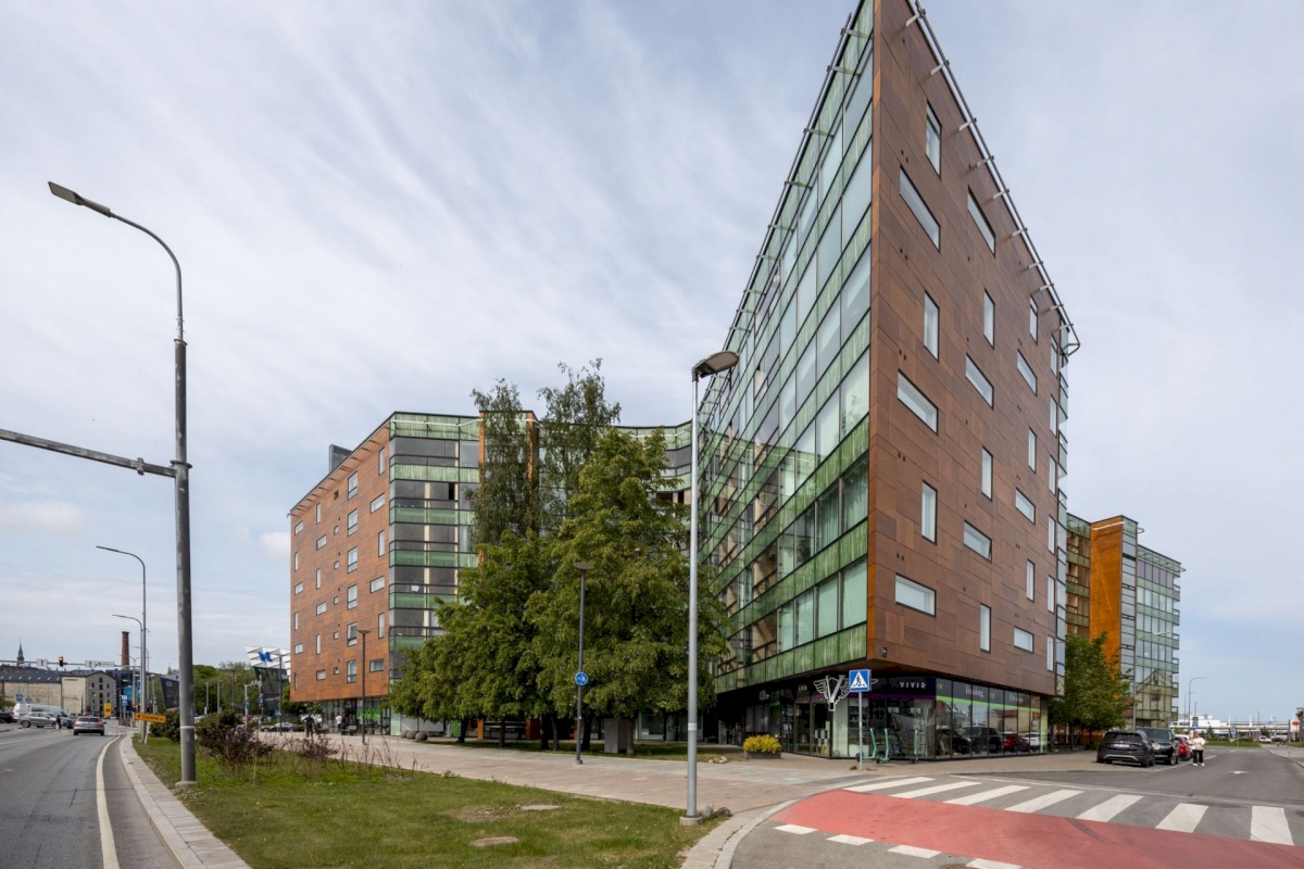 Tallinn, Kesklinna linnaosa, Sadama, Lootsi 3a