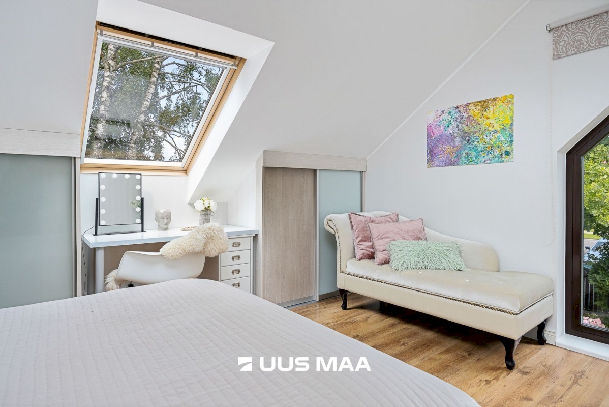 Rae vald, Peetri alevik, Aaviku tee 11