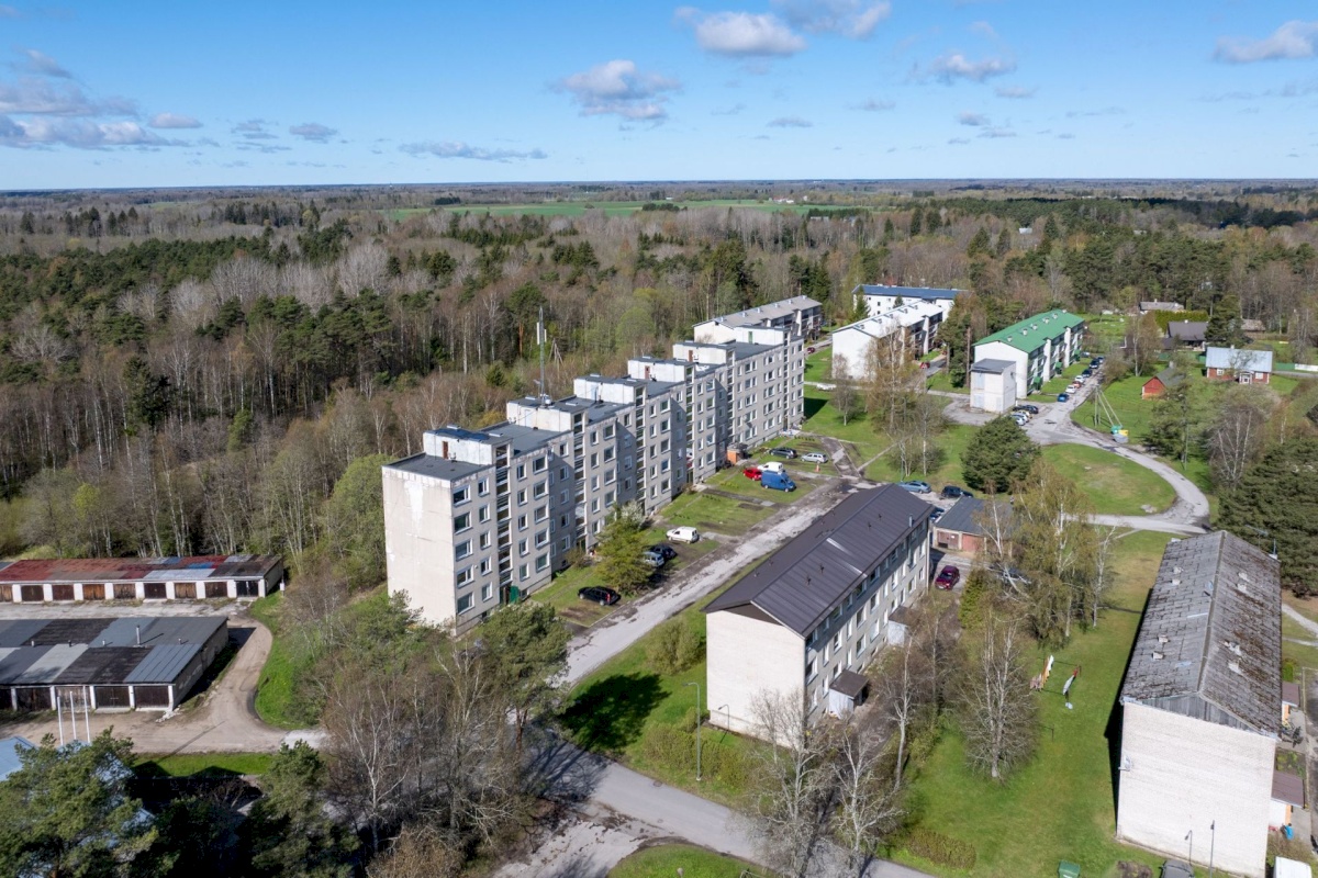 Lääne-Nigula vald, Palivere alevik, Põllu 8