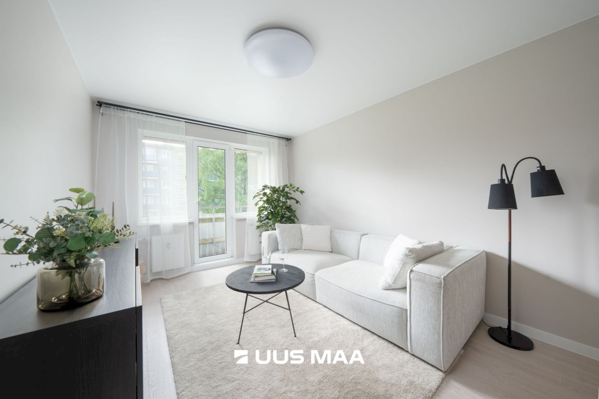 Tallinn, Mustamäe linnaosa, Ehitajate tee 35