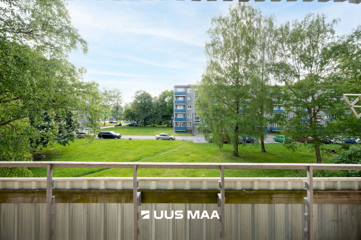Tallinn, Mustamäe linnaosa, Ehitajate tee 35