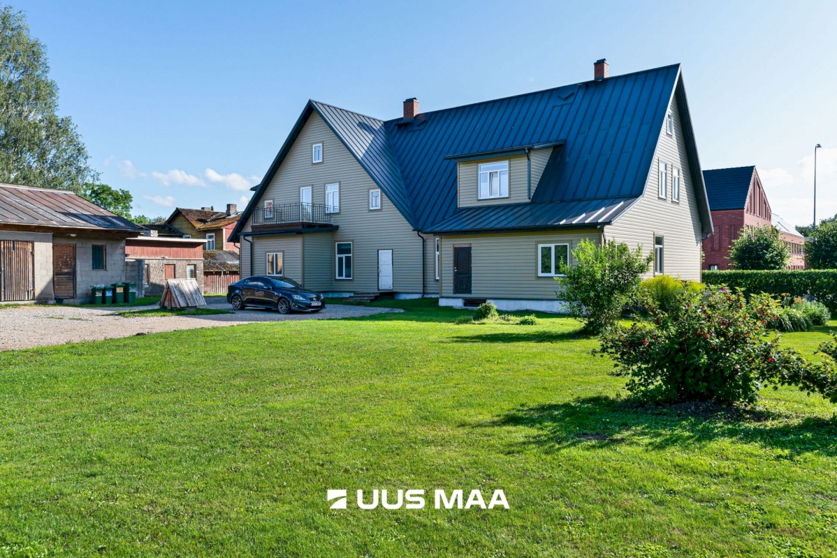 Põhja-Sakala vald, Suure-Jaani linn, Pärnu tn 1