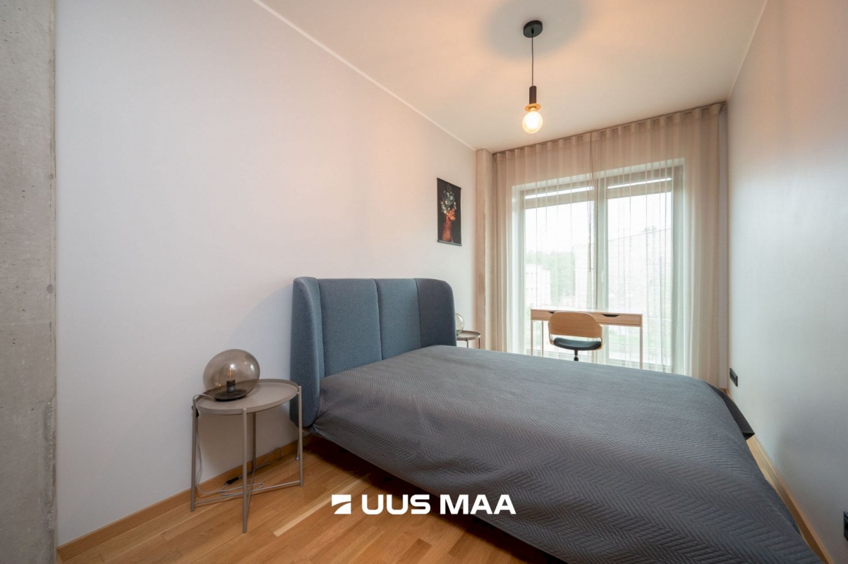 Tallinn, Kesklinna linnaosa, Tõnismäe, Tõnismägi 11a