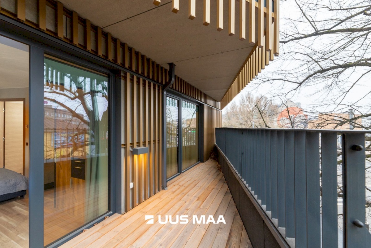 Tallinn, Kesklinna linnaosa, Tõnismäe, Tõnismägi 11a