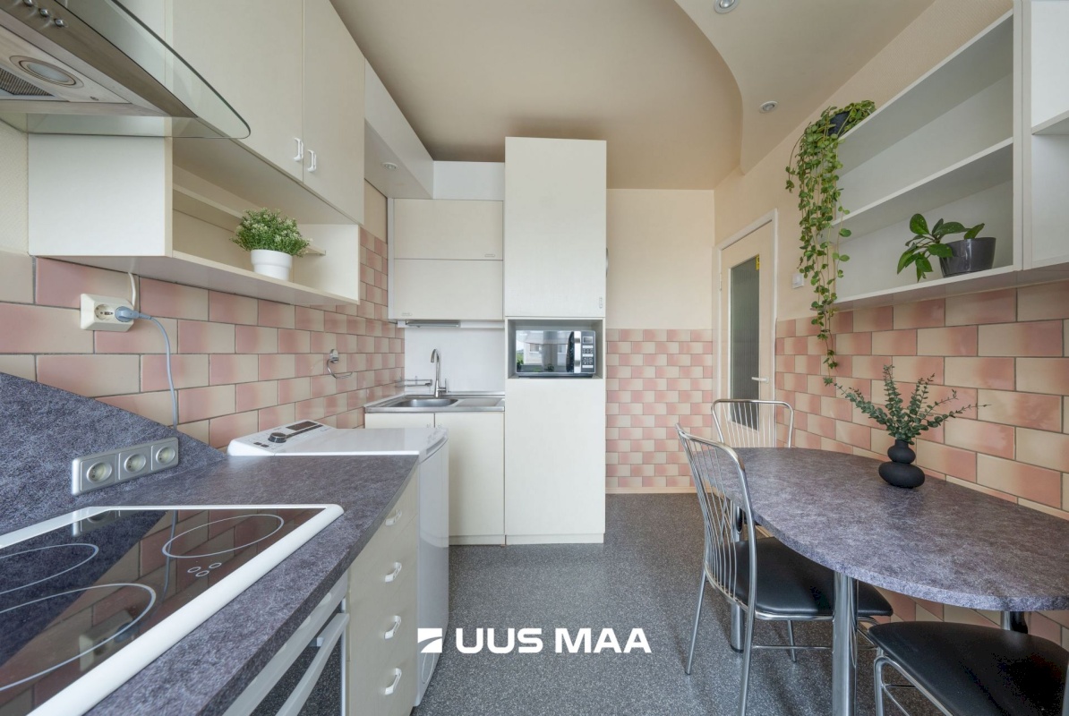 Tallinn, Lasnamäe linnaosa, Katleri, Paasiku tn 4