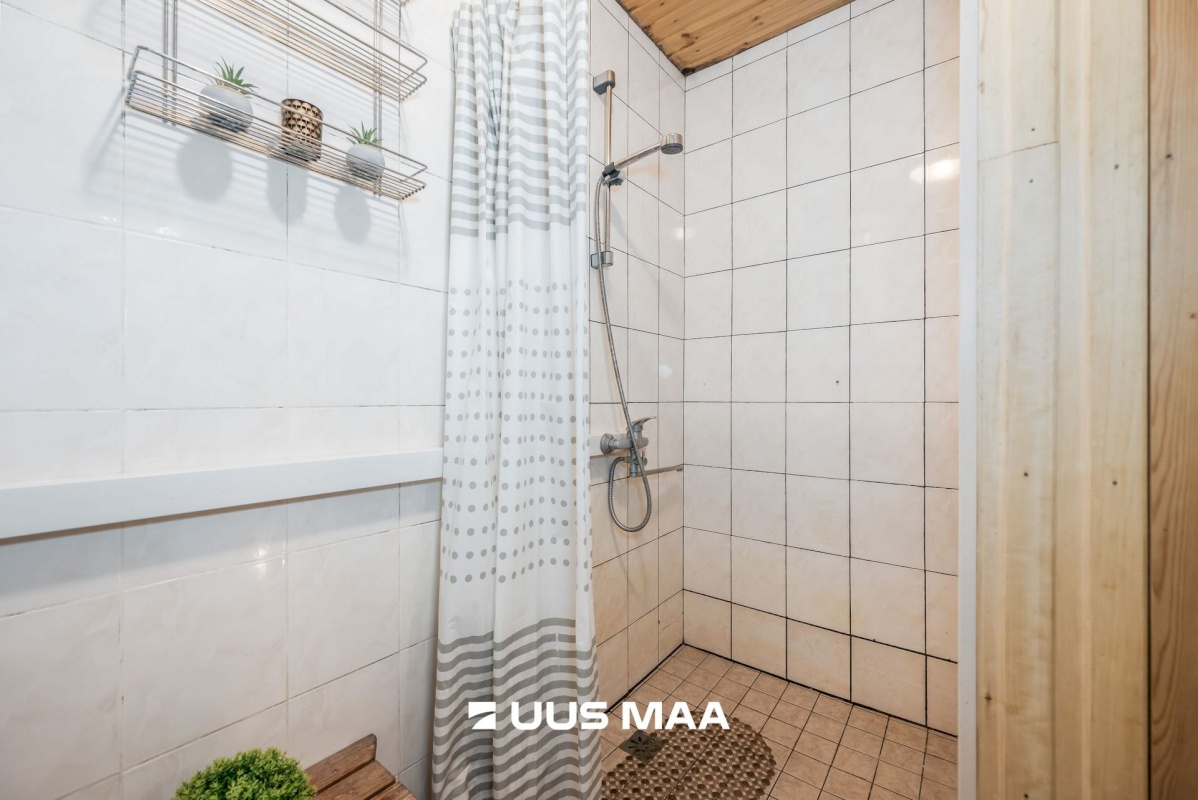 Harku vald, Kumna küla, Mõisaveere tee 5
