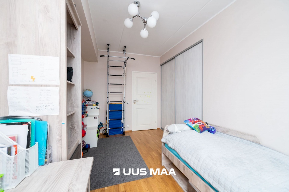 Tallinn, Lasnamäe linnaosa, Priisle, Linnamäe tee 42a