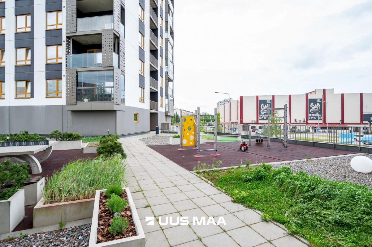 Tallinn, Lasnamäe linnaosa, Priisle, Linnamäe tee 42a