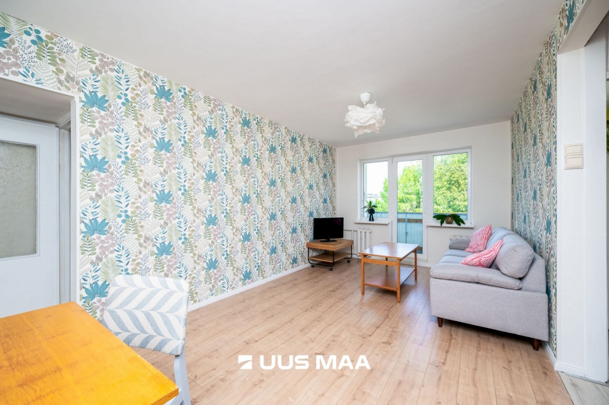 Tallinn, Mustamäe linnaosa, Ehitajate tee 45