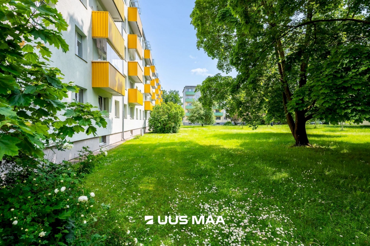 Tallinn, Mustamäe linnaosa, Ehitajate tee 45