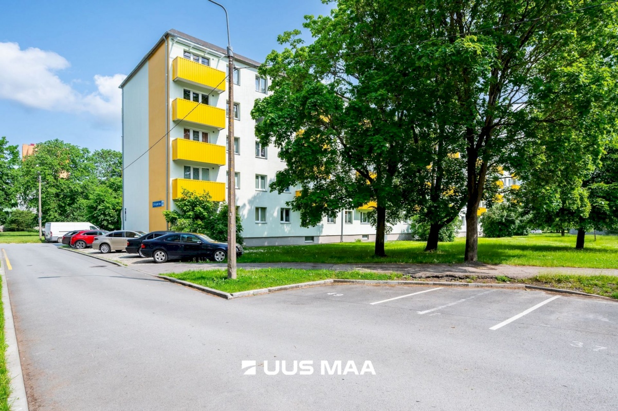 Tallinn, Mustamäe linnaosa, Ehitajate tee 45