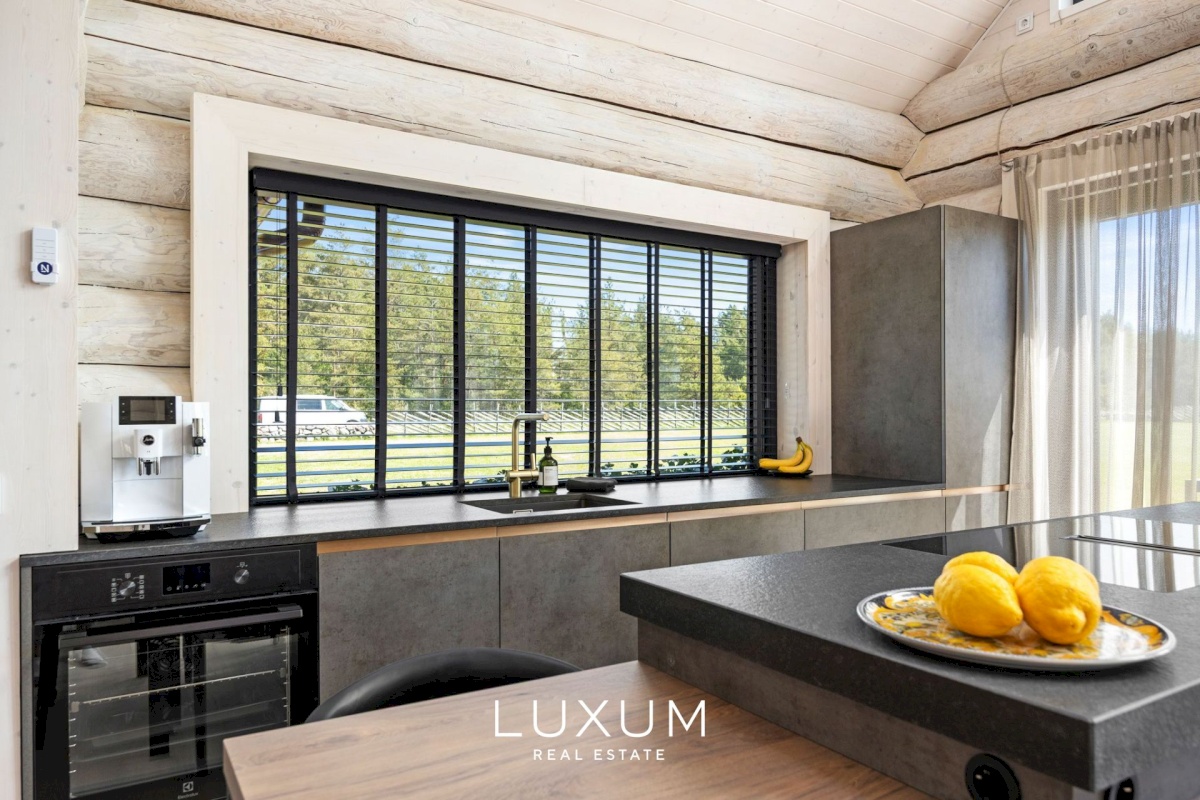 Lääne-Nigula vald, Paslepa küla/Pasklep, Linnupesa