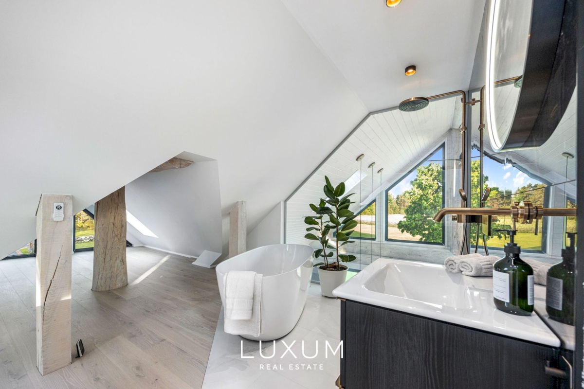 Lääne-Nigula vald, Paslepa küla/Pasklep, Linnupesa