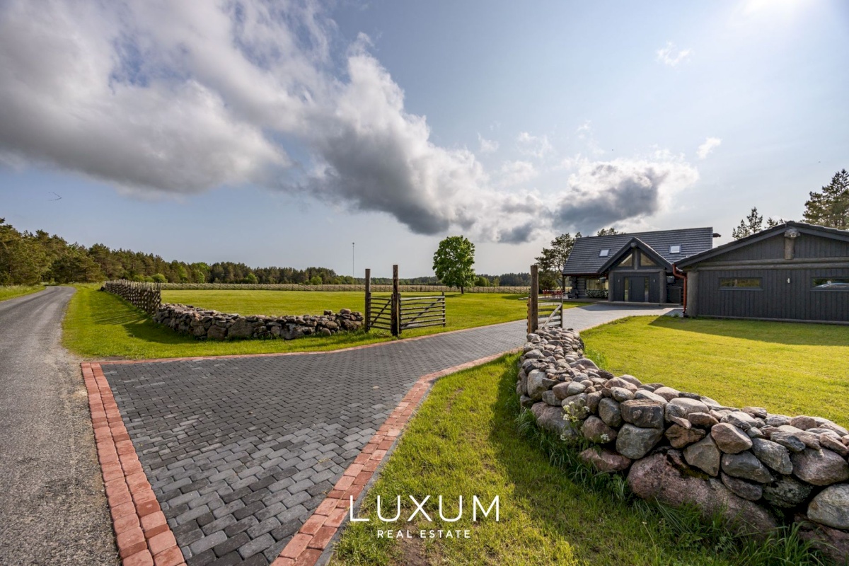 Lääne-Nigula vald, Paslepa küla/Pasklep, Linnupesa