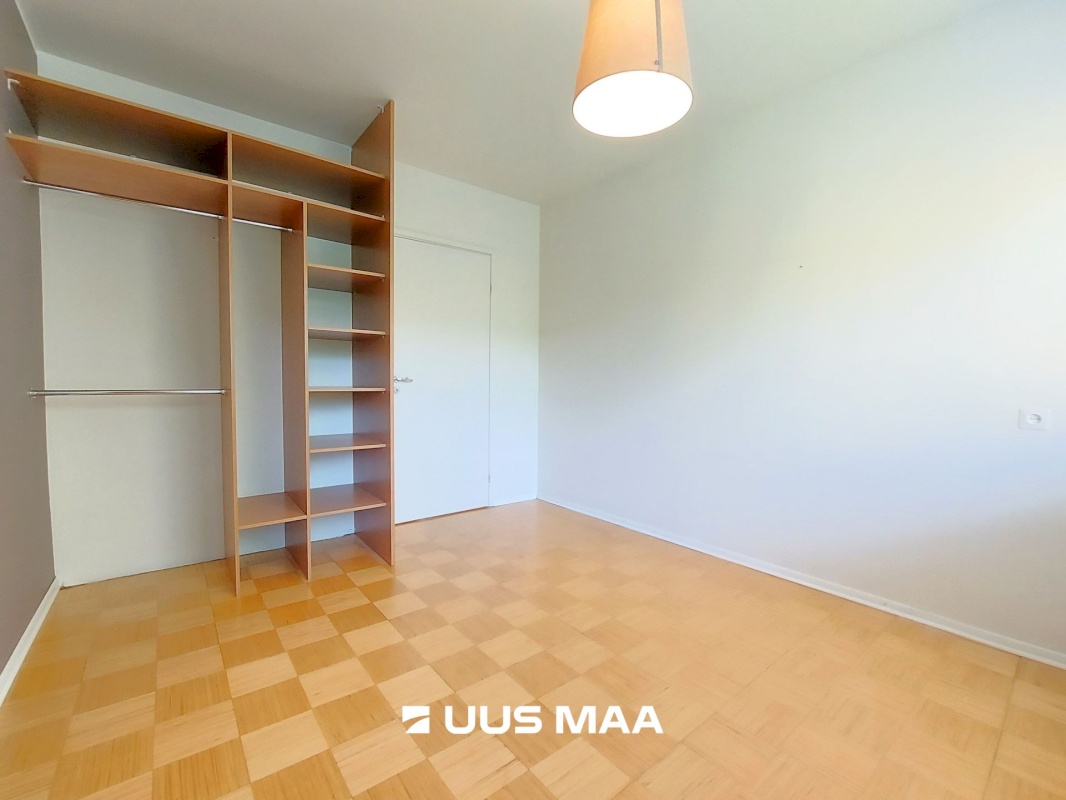 Saue vald, Laagri alevik, Redise 8