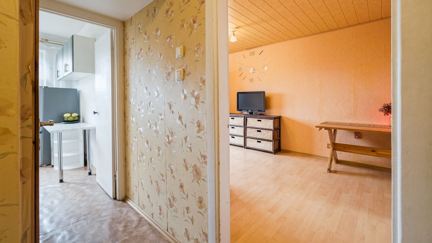 Tallinn, Mustamäe linnaosa, Mustamäe tee 102