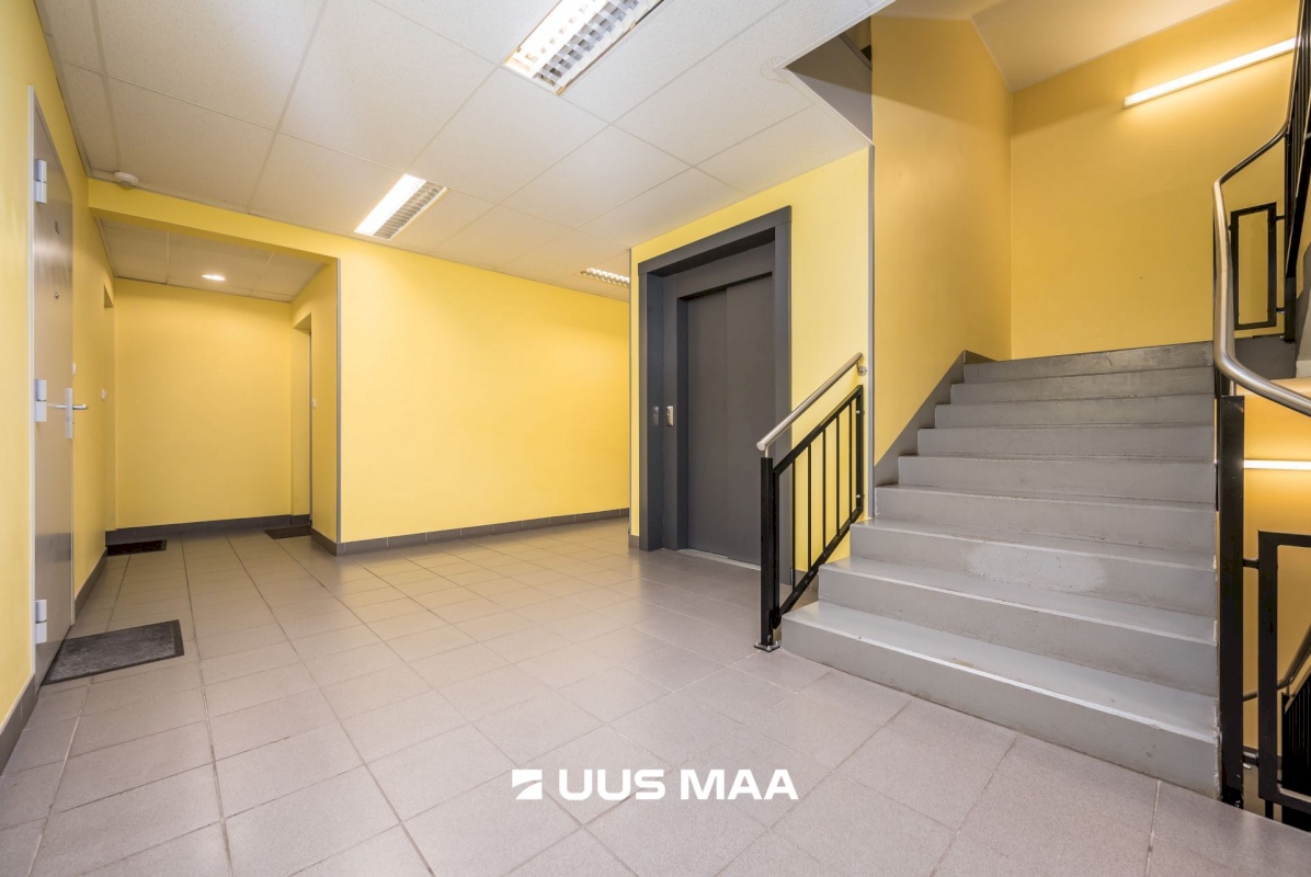 Tallinn, Kesklinna linnaosa, Pärnu mnt 102d