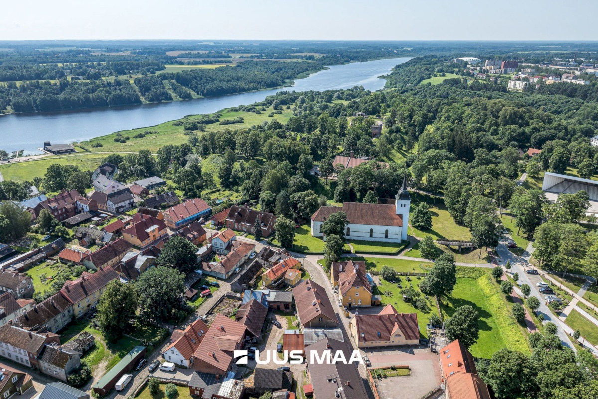 Viljandi linn, Vanalinn, Pikk tn 11