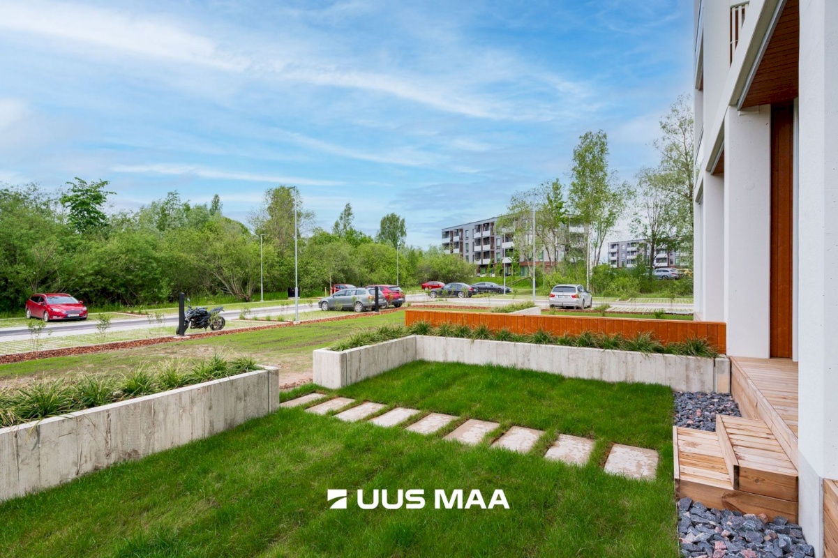 Tartu linn, Tartu linn, Raadi-Kruusamäe, Raadiraja 12