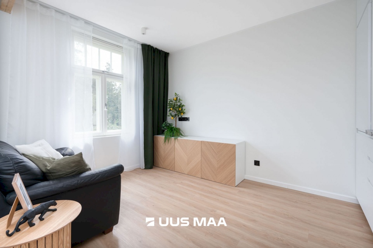 Tallinn, Nõmme linnaosa, Raudtee tn 35