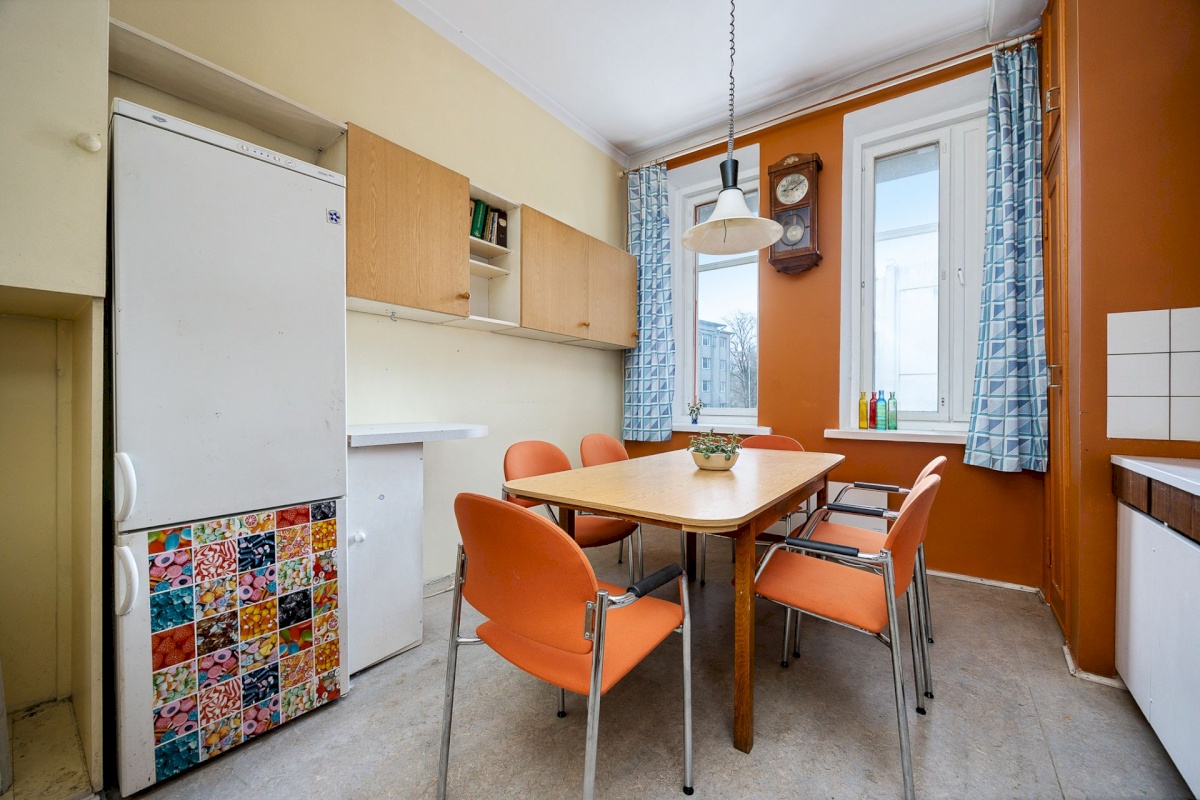 Tallinn, Kesklinna linnaosa, Südalinn, Rävala 11